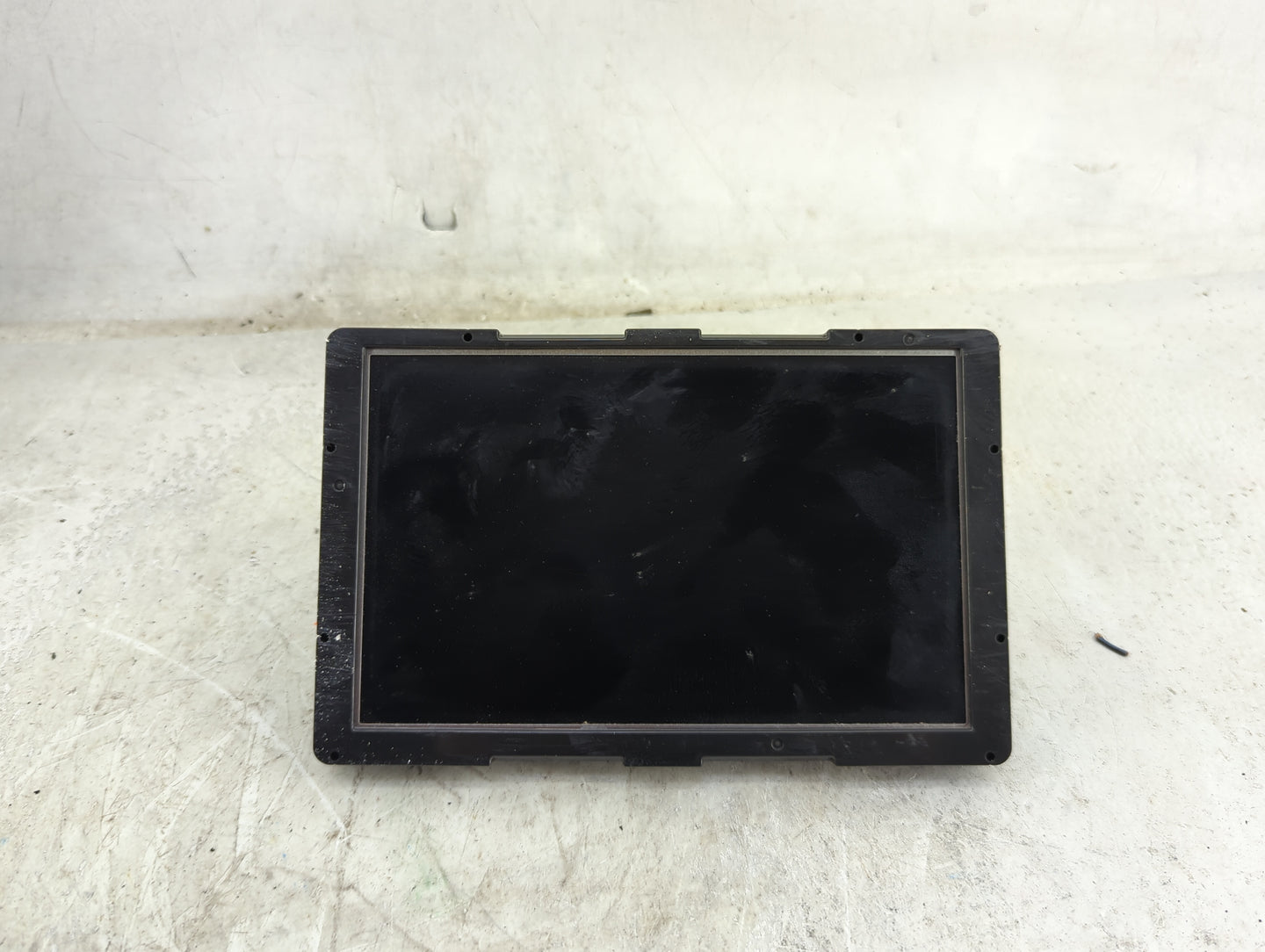2022-2022 Chevrolet Silverado 1500 Information Display Screen 1491618 - Oemusedautoparts1.com