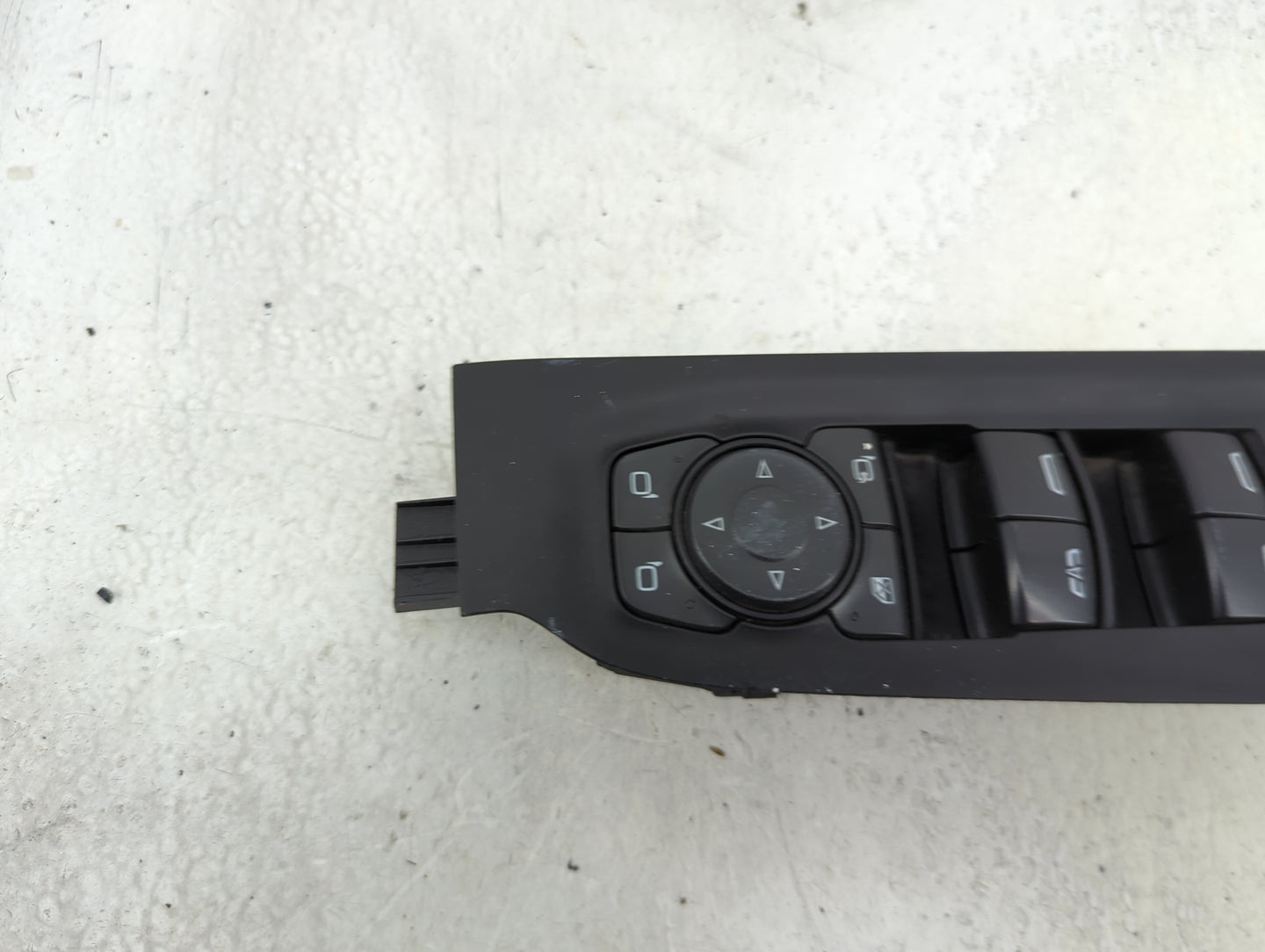 2025 Chevrolet Silverado 2500 Master Power Window Switch Replacement Driver Side Left P/N:85628664 D1A308B Fits OEM Used Aut