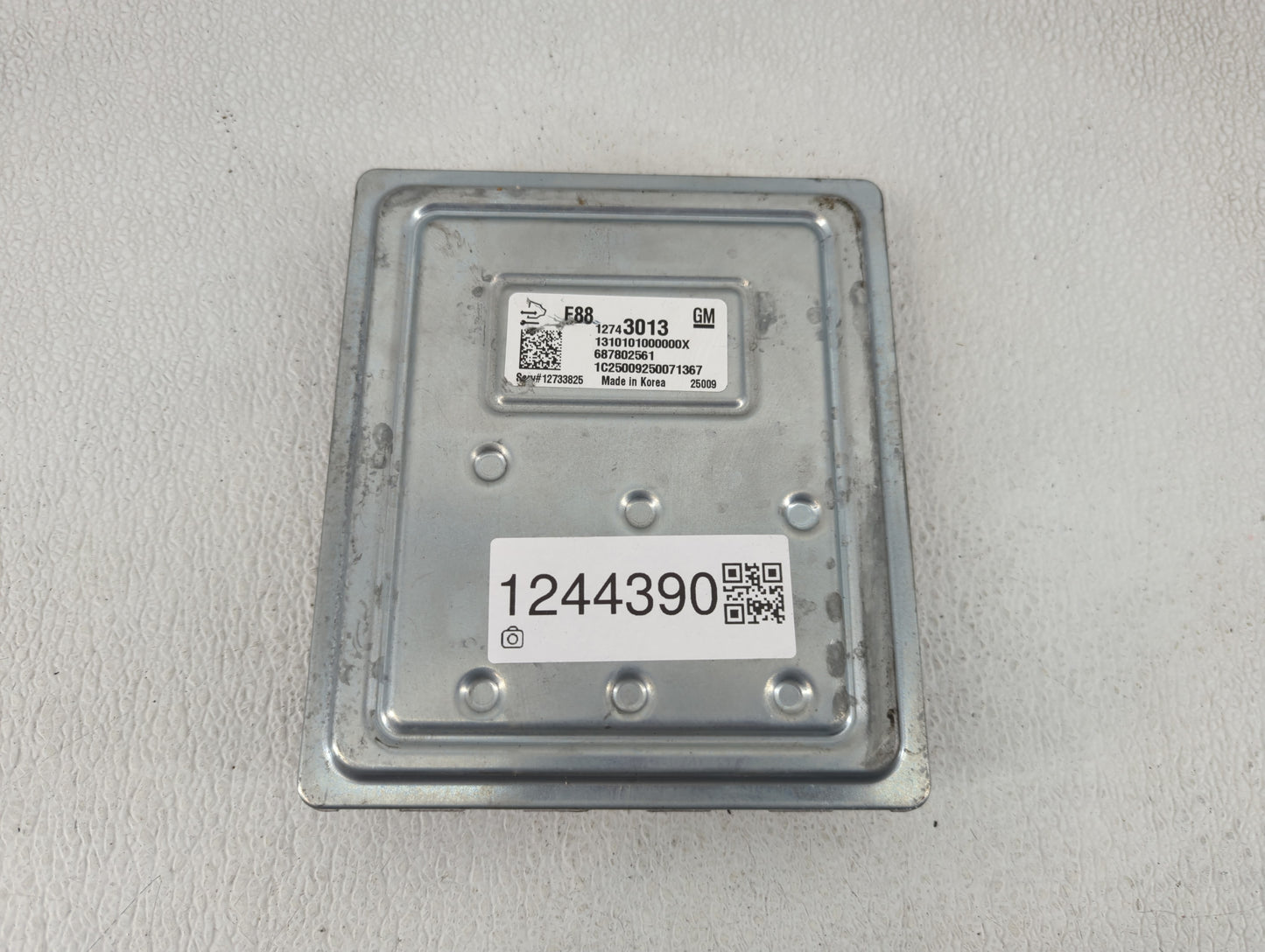 2025 Chevrolet Trailblazer PCM Engine Control Computer ECU ECM PCU OEM P/N:12743013 Fits OEM Used Auto Parts - Oemusedautopa
