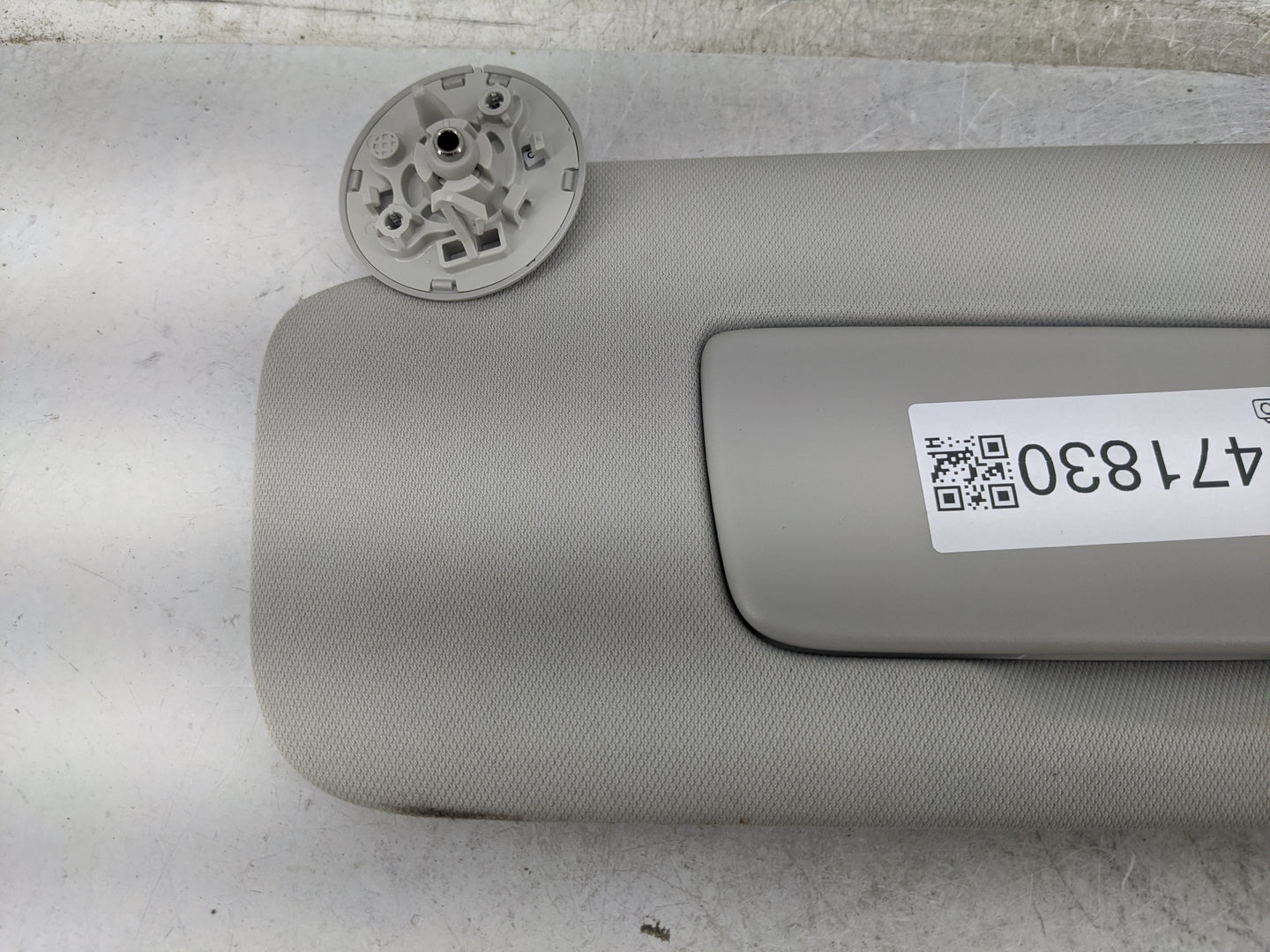 2025 Chevrolet Trailblazer Sun Visor Shade Replacement Driver Left Mirror Fits OEM Used Auto Parts - Oemusedautoparts1.com