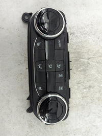 2021-2022 Chevrolet Trailblazer Climate Control Module Temperature AC/Heater Replacement P/N:42854938 737020000000X Fits OEM