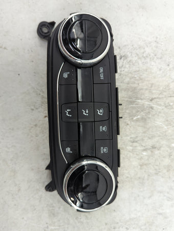 compare product 2021-2022 Chevrolet Trailblazer Climate Control Module Temperature AC/Heater Replacement P/N:42854938 737020000000X Fits OEM Used Auto Parts