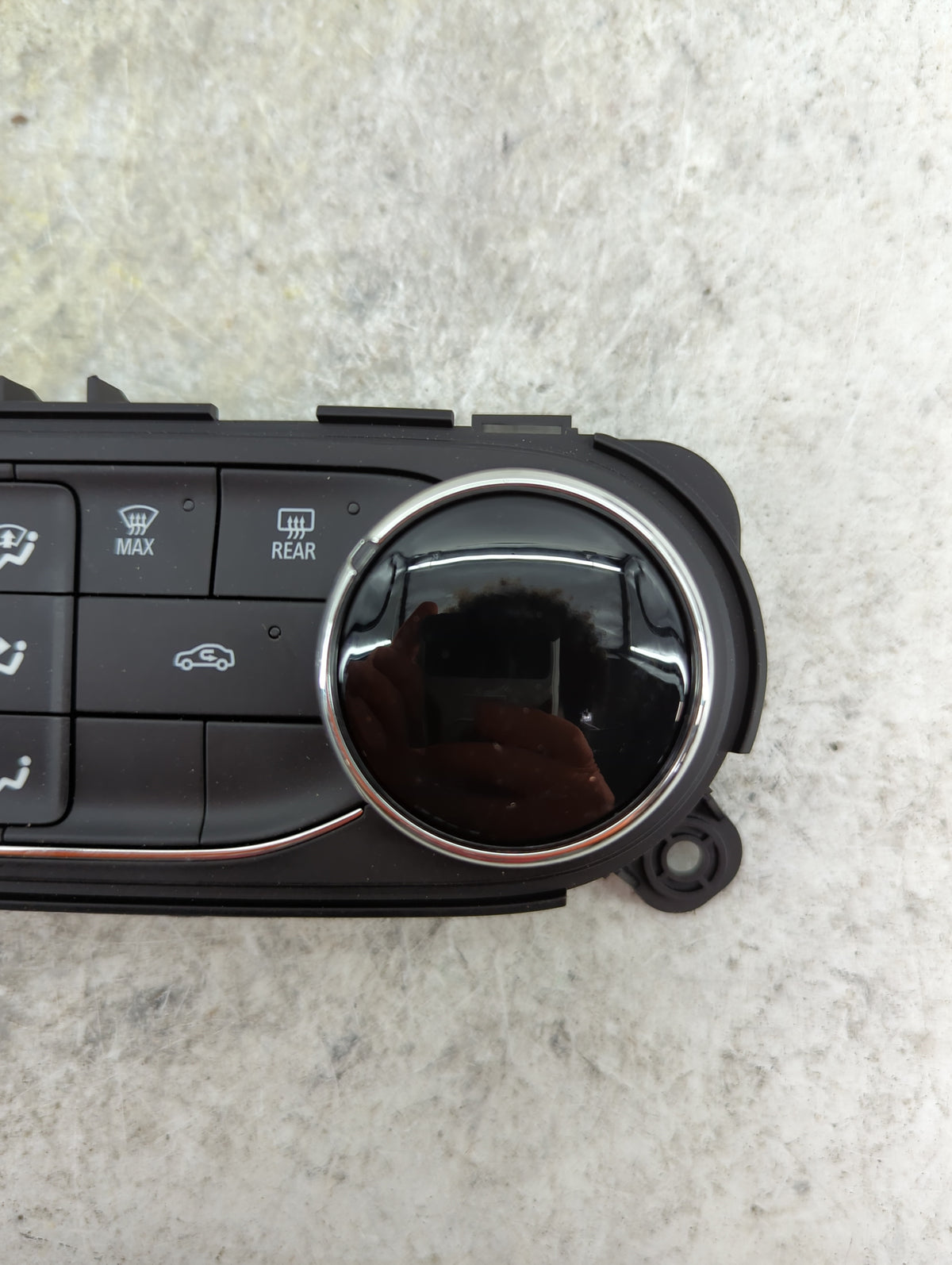 2025 Chevrolet Trailblazer Climate Control Module Temperature AC/Heater Replacement P/N:42864935 737020000000X, 545290509 Fi