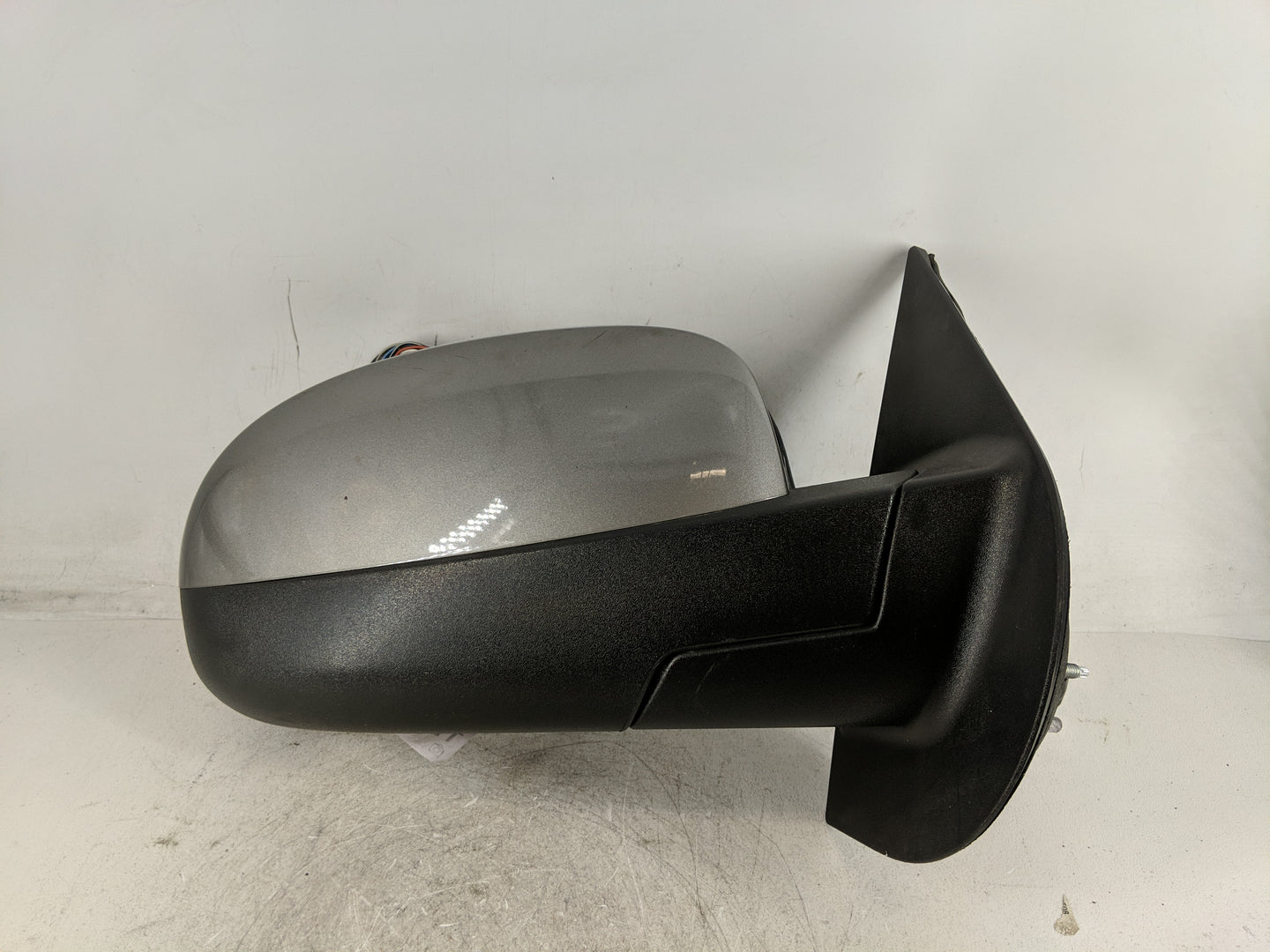 2025 Chevrolet Trax Side Mirror Replacement Passenger Right View Door Mirror P/N:20756879 Fits OEM Used Auto Parts - Oemused
