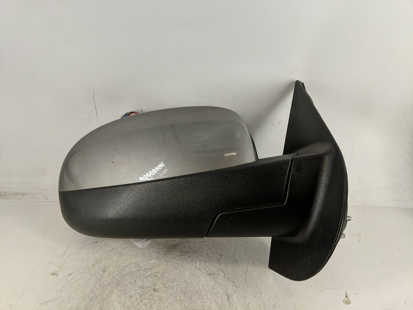2025 Chevrolet Trax Side Mirror Replacement Passenger Right View Door Mirror P/N:20756879 Fits OEM Used Auto Parts - Oemused