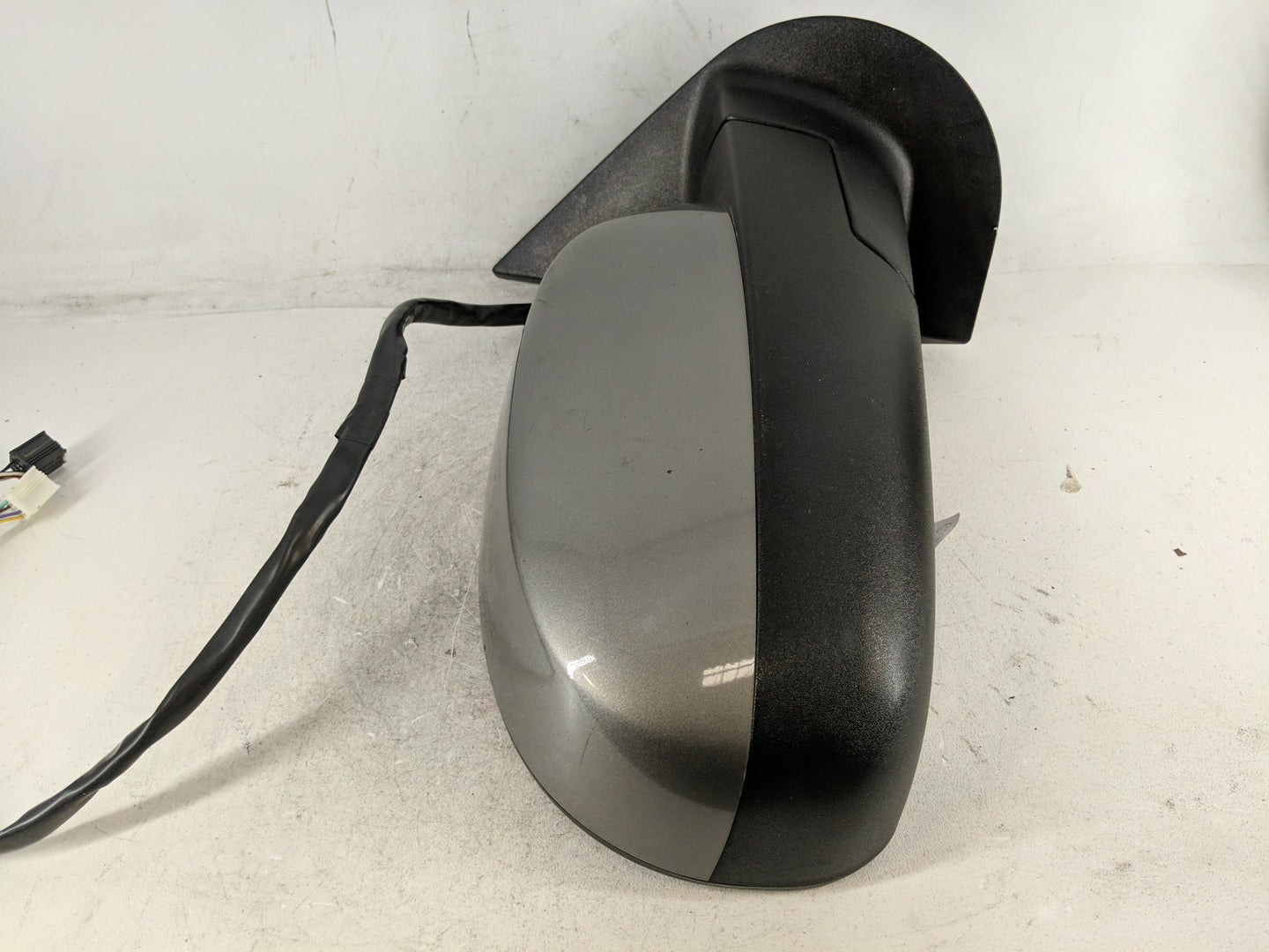 2025 Chevrolet Trax Side Mirror Replacement Passenger Right View Door Mirror P/N:20756879 Fits OEM Used Auto Parts - Oemused