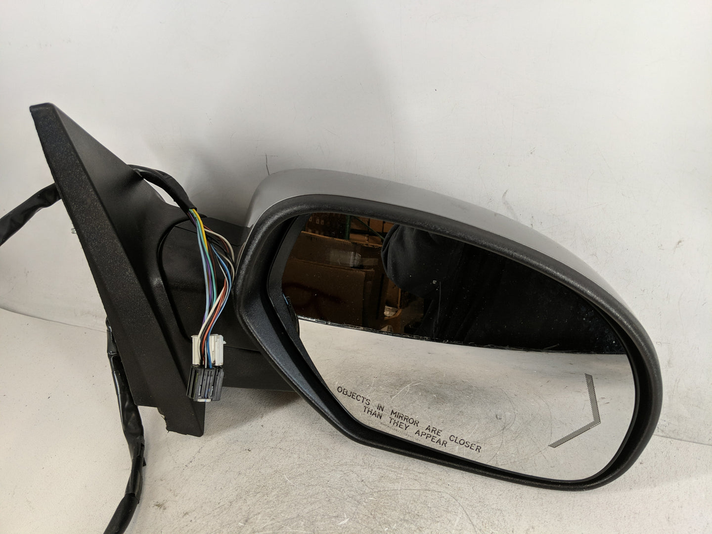 2025 Chevrolet Trax Side Mirror Replacement Passenger Right View Door Mirror P/N:20756879 Fits OEM Used Auto Parts - Oemused