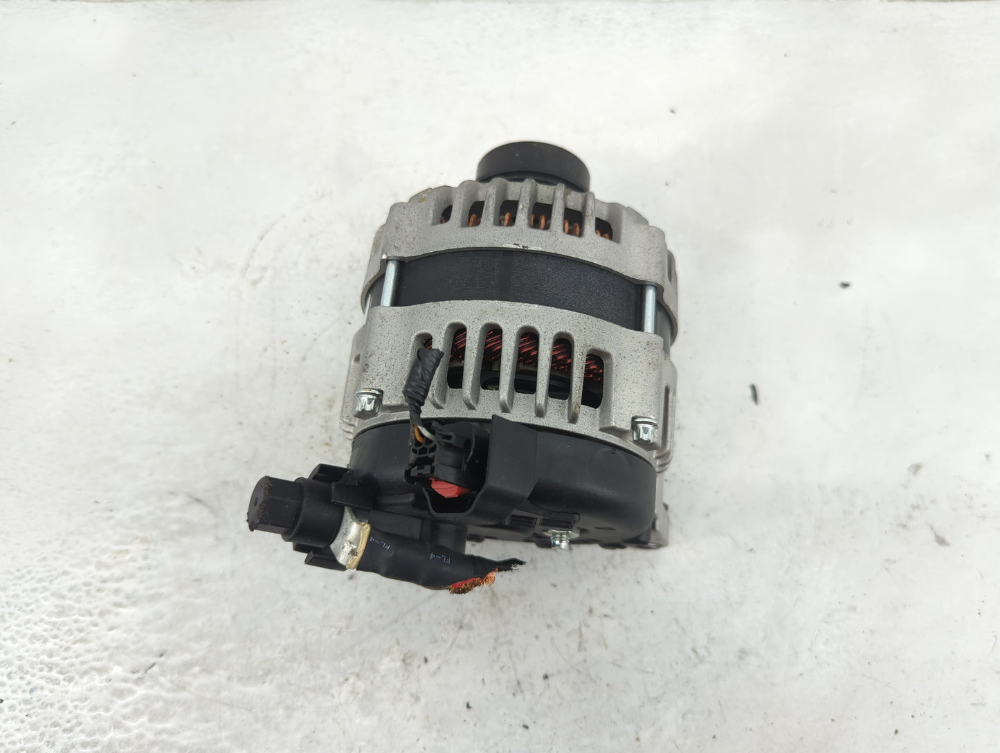 2025 Chevrolet Trax Alternator Replacement Generator Charging Assembly Engine OEM P/N:42869304 Fits OEM Used Auto Parts - Oe