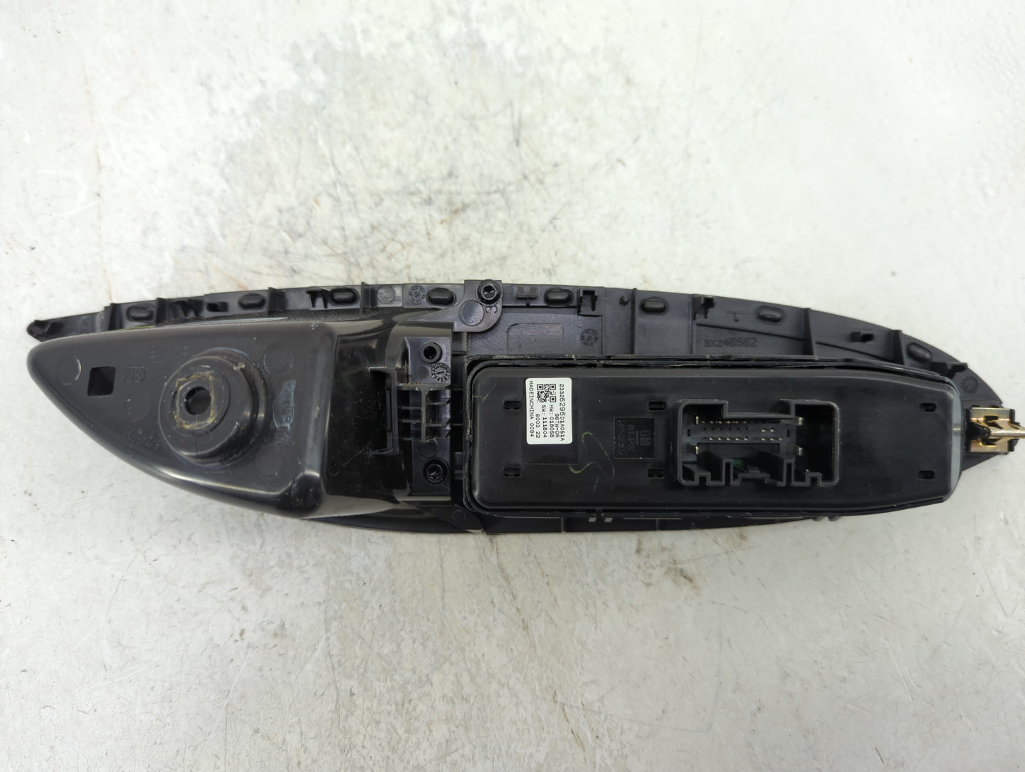 2025 Chevrolet Trax Master Power Window Switch Replacement Driver Side Left P/N:23326296 Fits OEM Used Auto Parts - Oemuseda