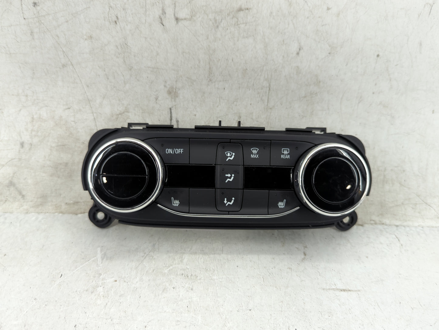 2025 Chevrolet Trax Climate Control Module Temperature AC/Heater Replacement P/N:545290509 42854938 Fits Fits 2021 2022 OEM 