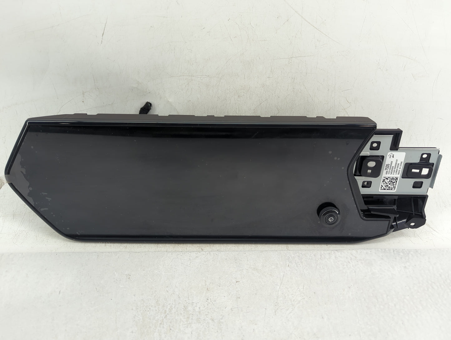 2025 Chevrolet Trax Radio AM FM Cd Player Receiver Replacement P/N:42858512 Fits OEM Used Auto Parts - Oemusedautoparts1.com