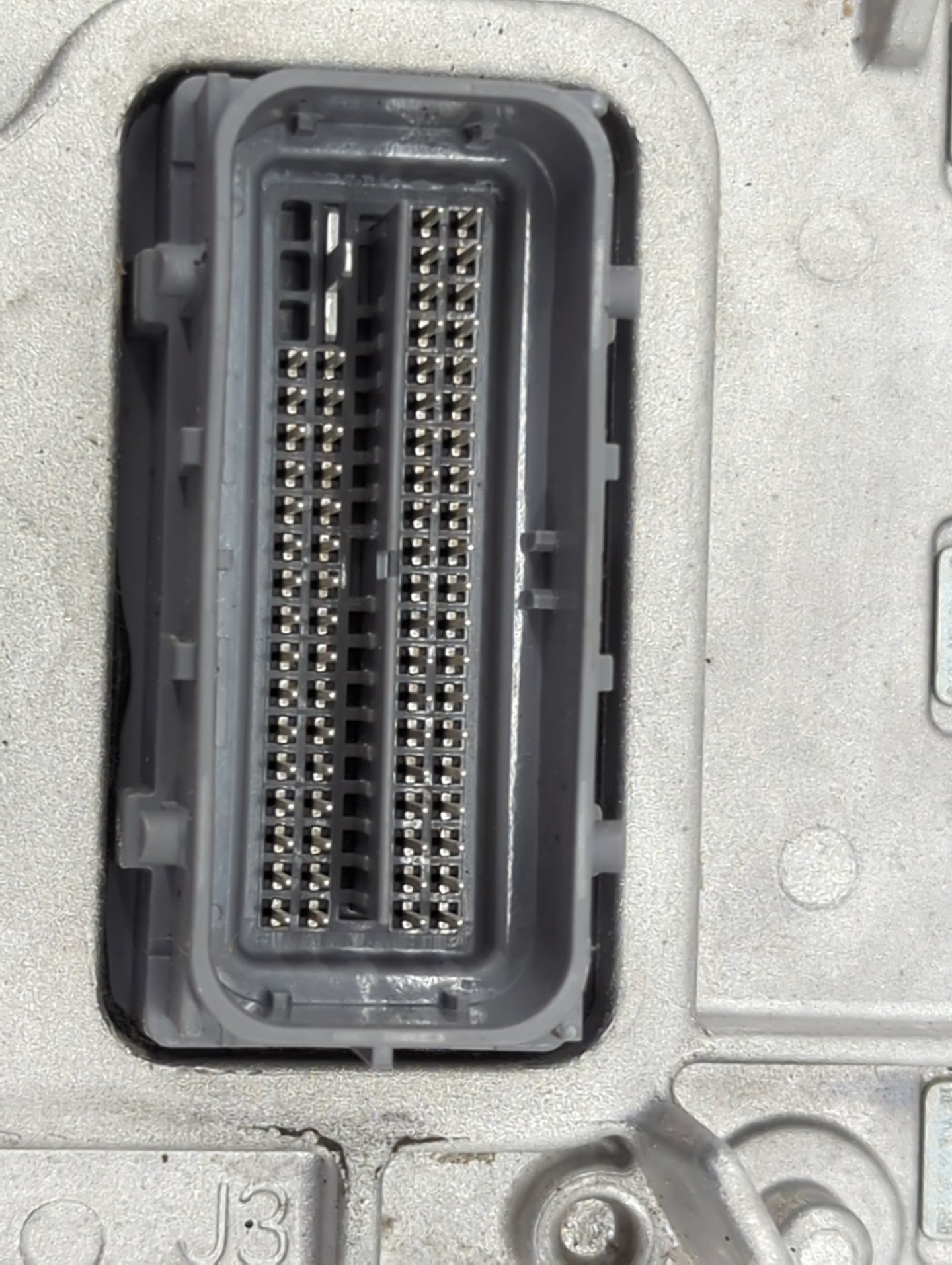 2025 Chevrolet Trax PCM Engine Control Computer ECU ECM PCU OEM P/N:12743013 13101010000000X, 68780256, 1C24300242981261 Fit