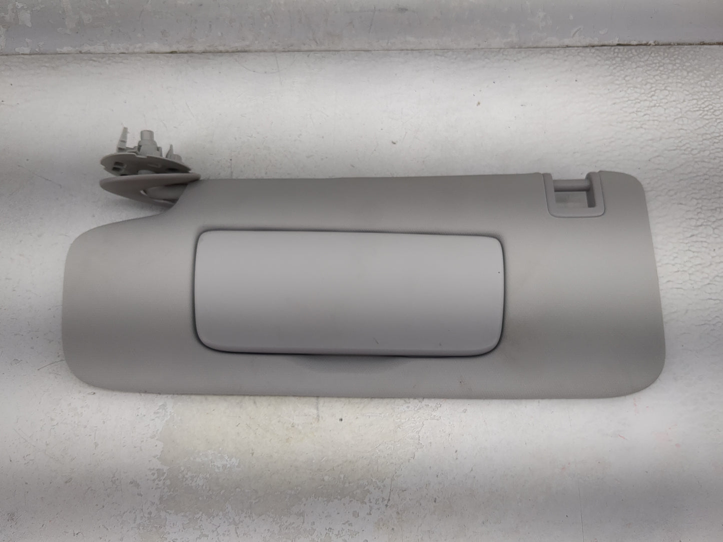 2025 Chevrolet Trax Sun Visor Shade Replacement Driver Left Mirror Fits OEM Used Auto Parts - Oemusedautoparts1.com