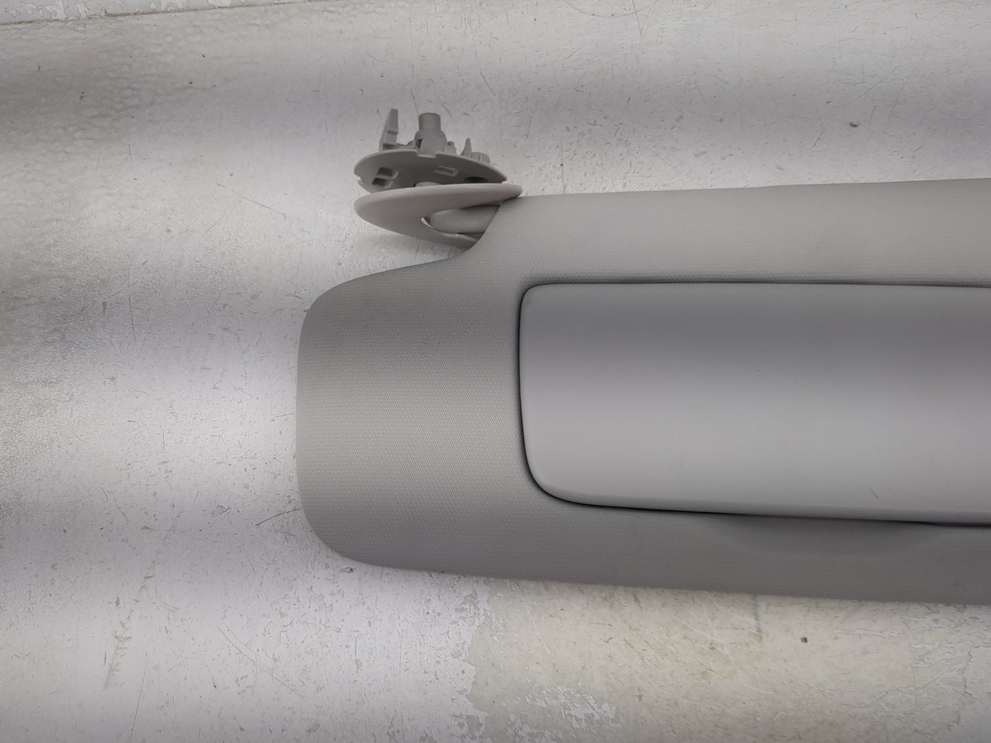 2025 Chevrolet Trax Sun Visor Shade Replacement Driver Left Mirror Fits OEM Used Auto Parts - Oemusedautoparts1.com