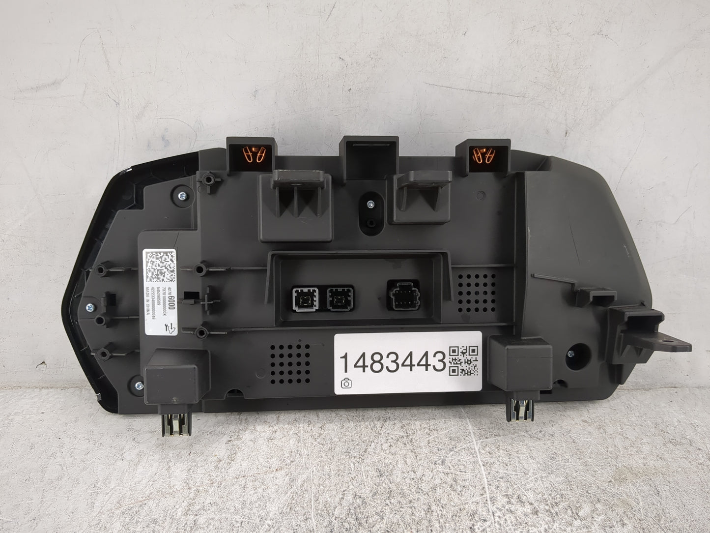 2025 Chevrolet Trax Instrument Cluster Speedometer Gauges P/N:42786000 7370100000000X, 545290509, 4222334000000048 Miles: Fi