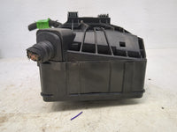 2024-2025 Chevrolet Trax Fusebox Fuse Box Panel Relay Module P/N:42887406 Fits Fits 2024 2025 OEM Used Auto Parts - Oemuseda