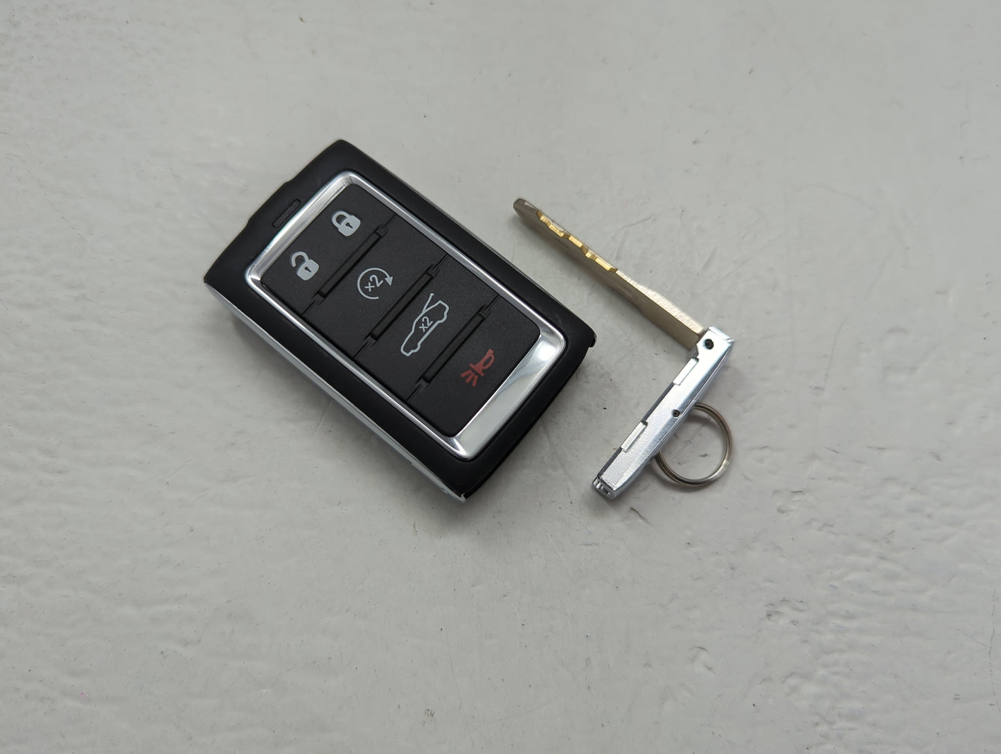 Dodge Charger Keyless Entry Remote Fob 2BAHD-KFW1 68575201 AA-AD 5 buttons - Oemusedautoparts1.com