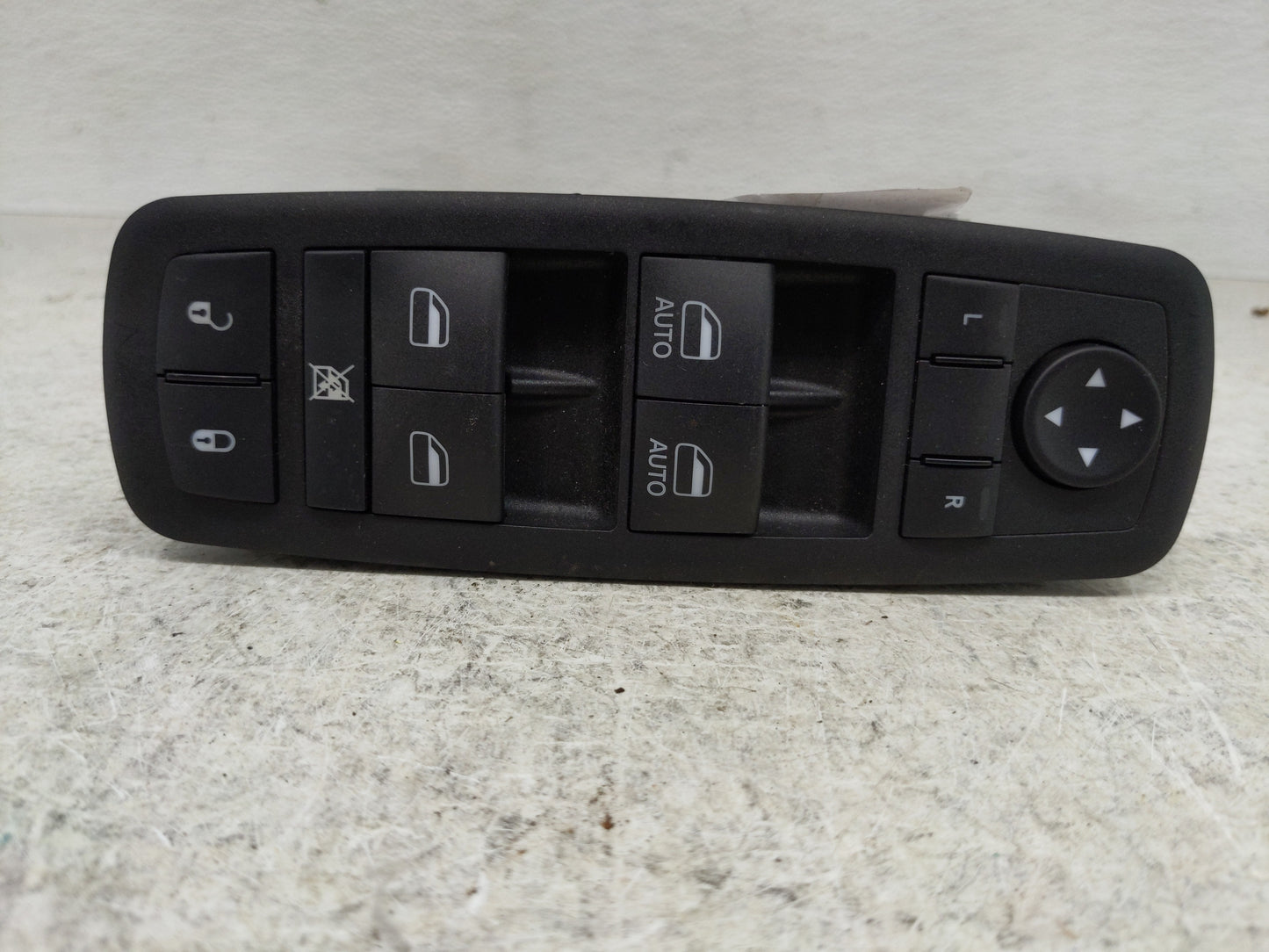 2025 Dodge Durango Master Power Window Switch Replacement Driver Side Left P/N:68590590AA Fits OEM Used Auto Parts - Oemused