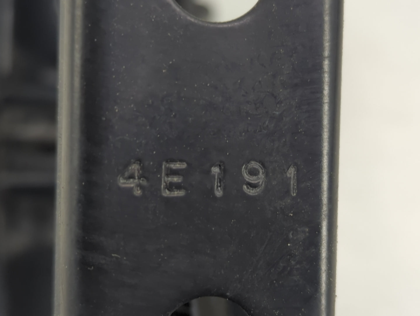 2025 Dodge Ram 1500 Spare Scissor Car Jack - Oemusedautoparts1.com