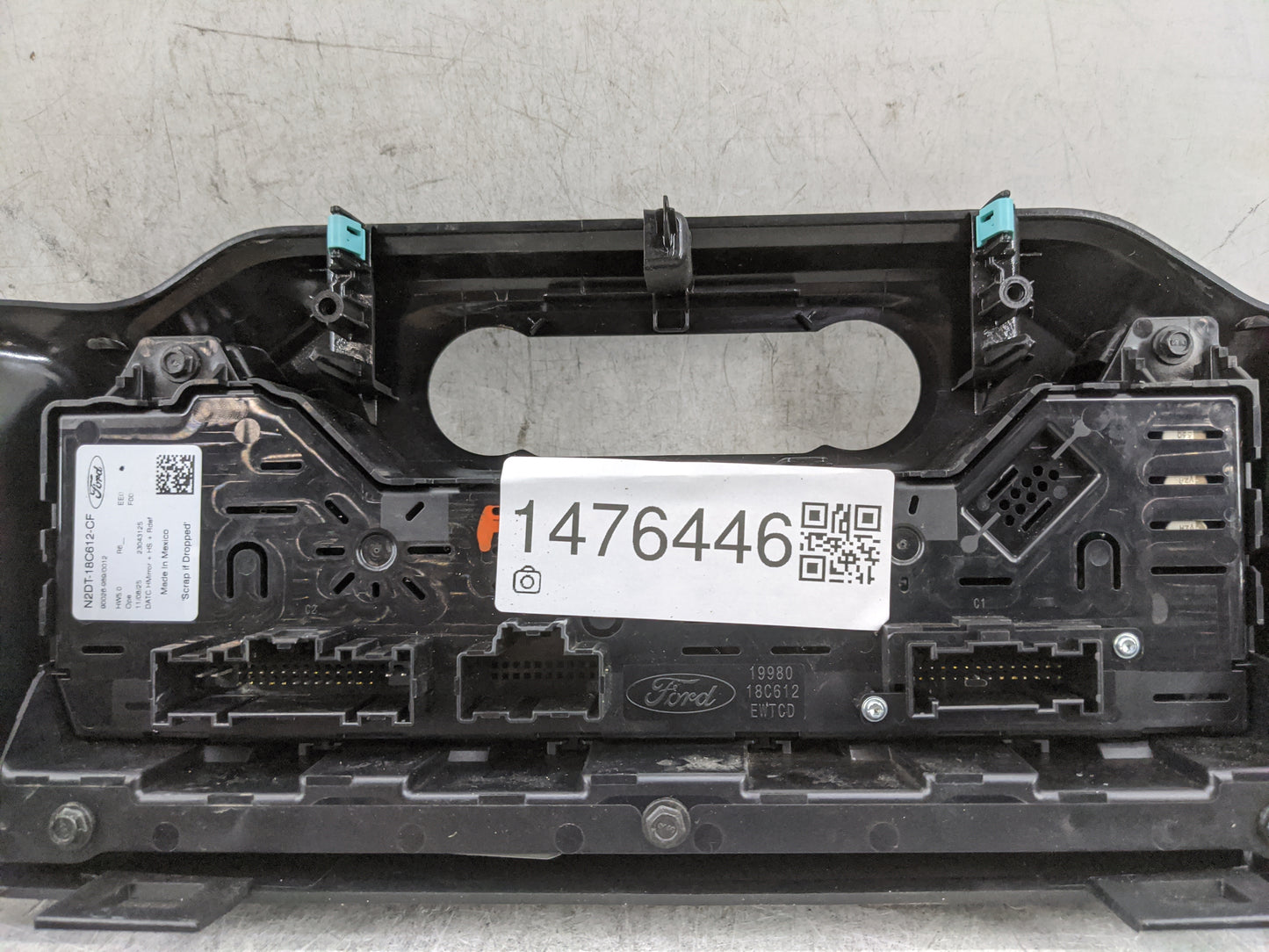 2025 Ford Bronco Climate Control Module Temperature AC/Heater Replacement P/N:N2DT-18C612-CF 90028-989/0012 Fits OEM Used Au