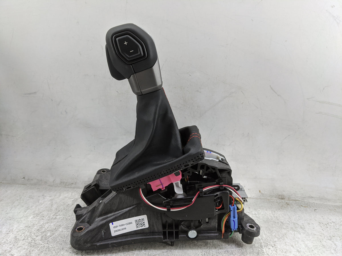 2025 Ford Bronco Floor Console Assembly Shifter - Oemusedautoparts1.com