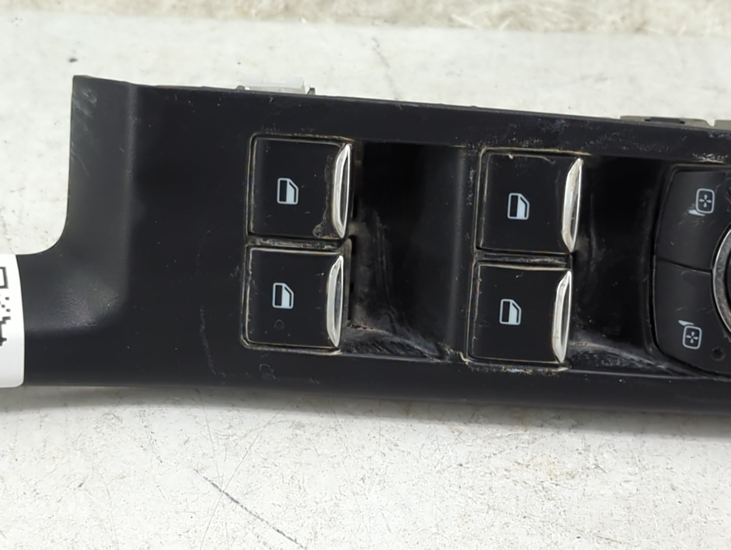 2025 Ford Escape Master Power Window Switch Replacement Driver Side Left P/N:LJ6T-14540-DBW Fits OEM Used Auto Parts - Oemus