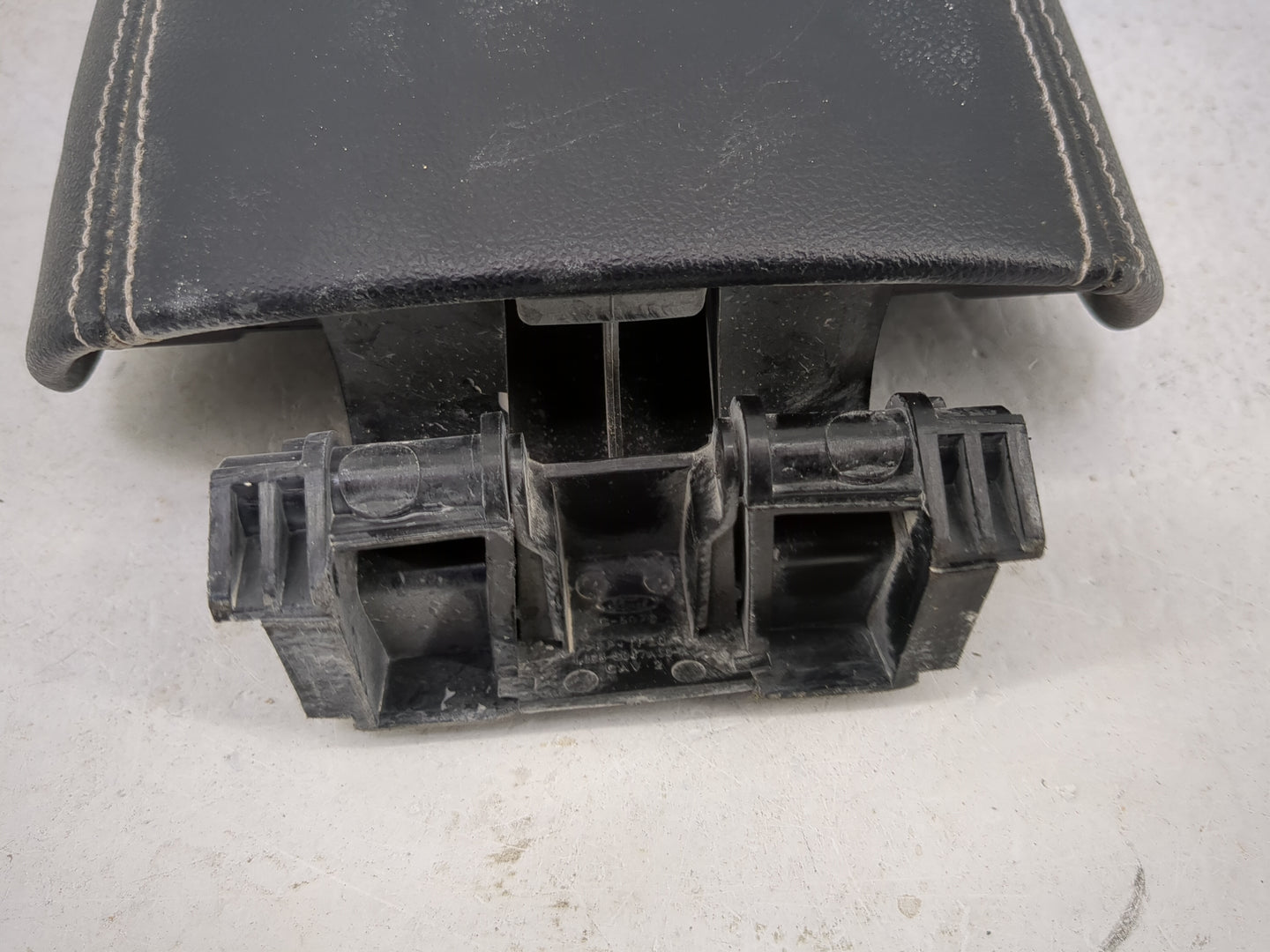 2025 Ford Escape Center Console Armrest Cover Lid Fits OEM Used Auto Parts - Oemusedautoparts1.com