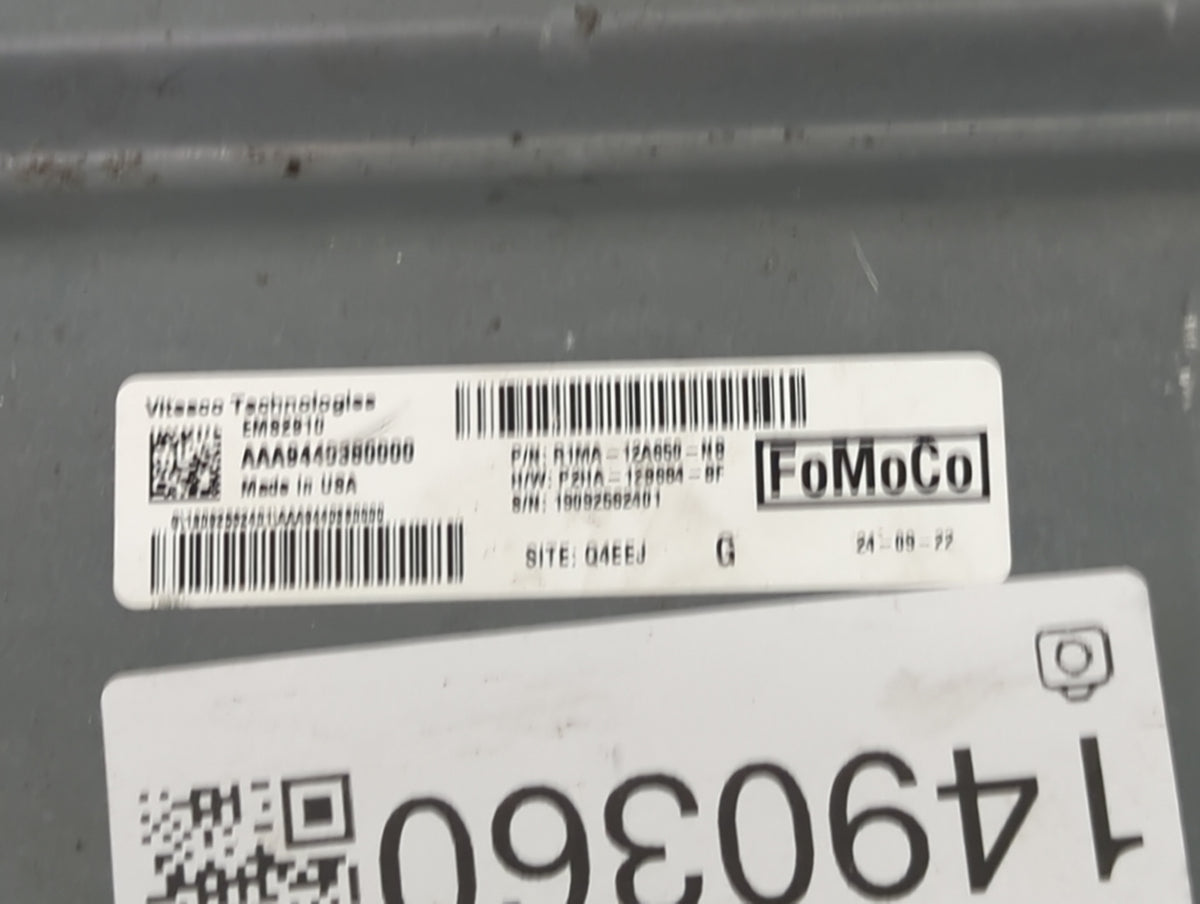 2025 Ford Explorer PCM Engine Control Computer ECU ECM PCU OEM P/N:R1MA-12A650-N9 P2HA-12B684-BF, AAA9440380000 Fits OEM Use