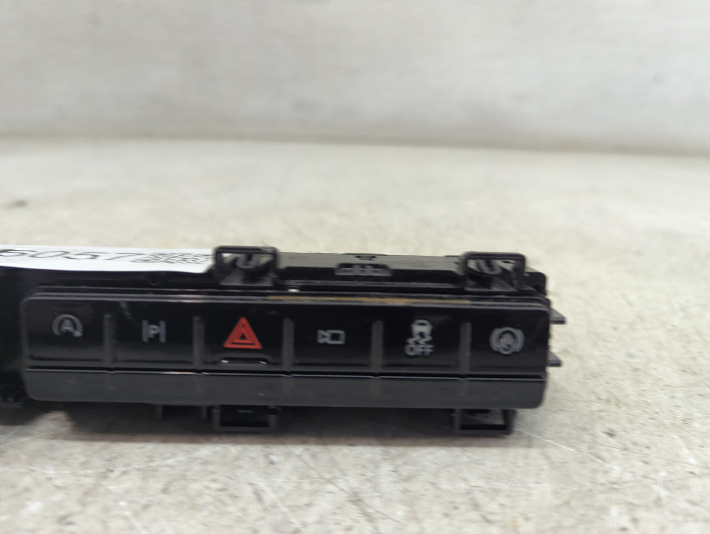 2025 Ford Explorer Radio Control Panel - Oemusedautoparts1.com