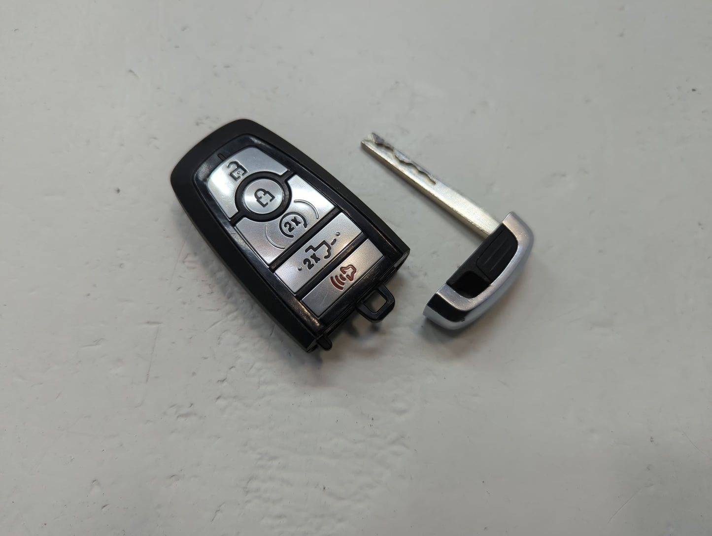 Ford F-250 Super Duty Keyless Entry Remote Fob M3N-A3C108397 RL3T-15K601-BA - Oemusedautoparts1.com