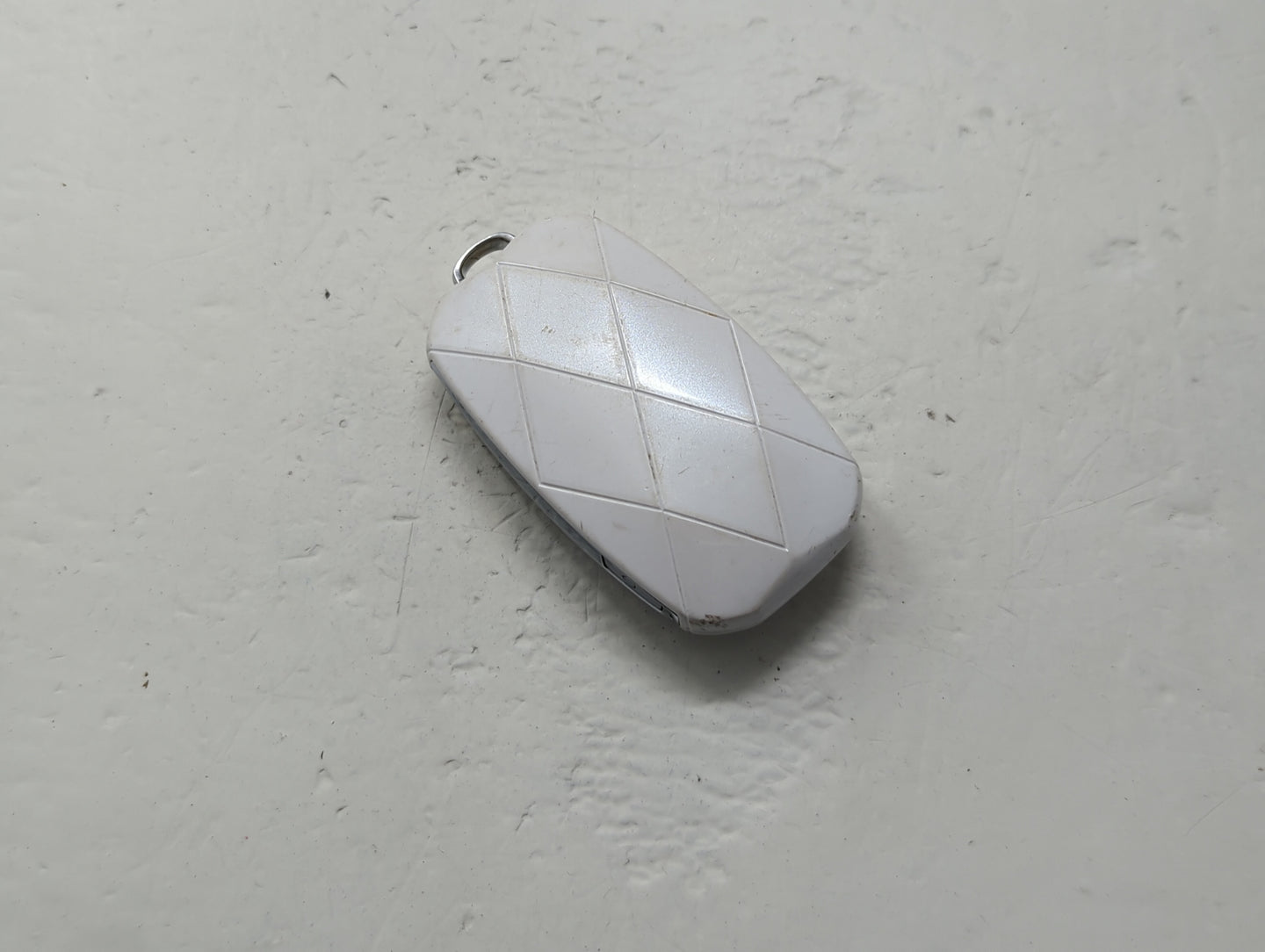 Genesis G70 Keyless Entry Remote Fob TQ8-FOB-4F75 | TQ8-FOB-4F75M44 95440-G9820 - Oemusedautoparts1.com