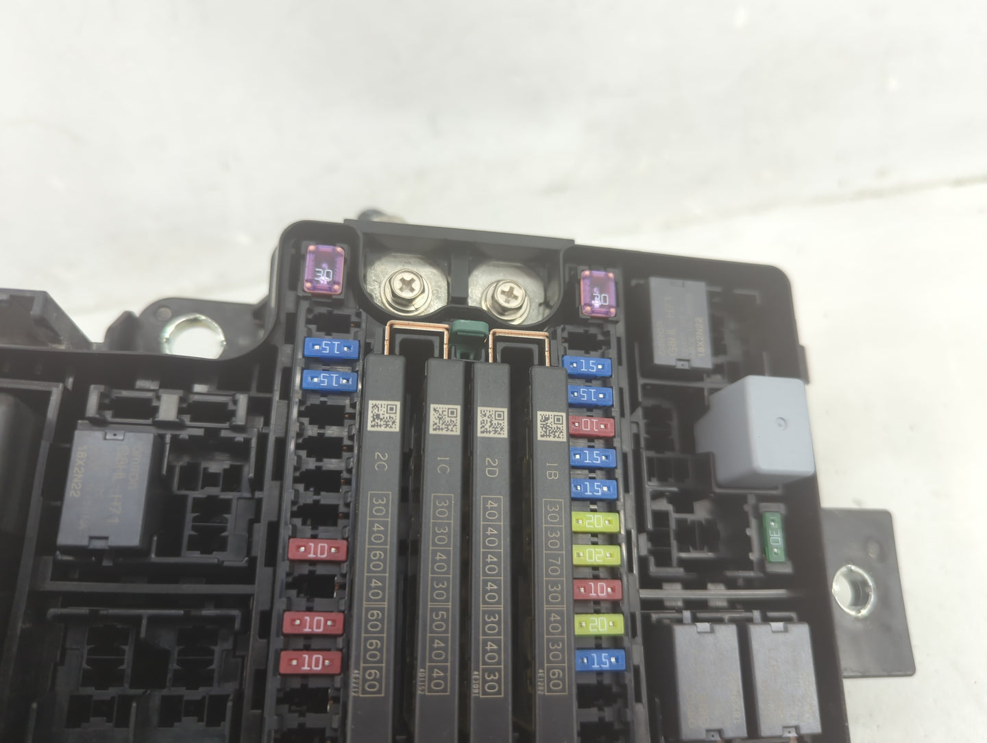 2025 Honda Accord Fusebox Fuse Box Panel Relay Module P/N:30A-A010 Fits OEM Used Auto Parts - Oemusedautoparts1.com