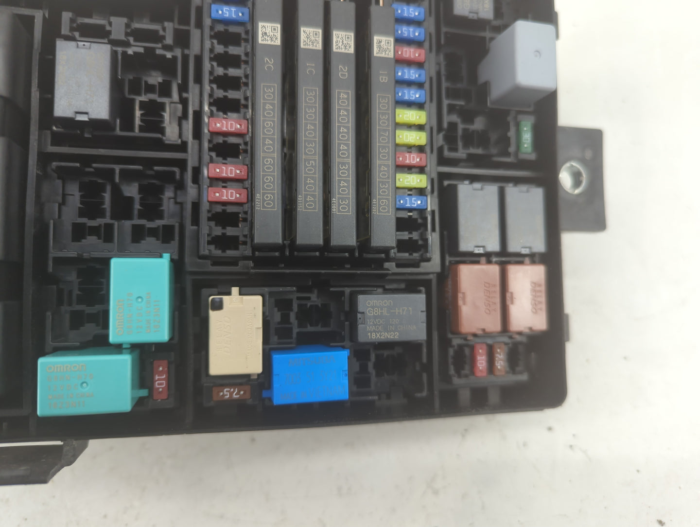 2025 Honda Accord Fusebox Fuse Box Panel Relay Module P/N:30A-A010 Fits OEM Used Auto Parts - Oemusedautoparts1.com