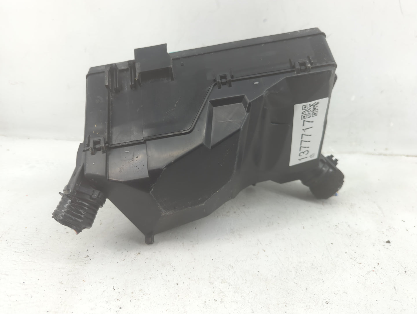 2025 Honda Accord Fusebox Fuse Box Panel Relay Module P/N:30A-A010 Fits OEM Used Auto Parts - Oemusedautoparts1.com