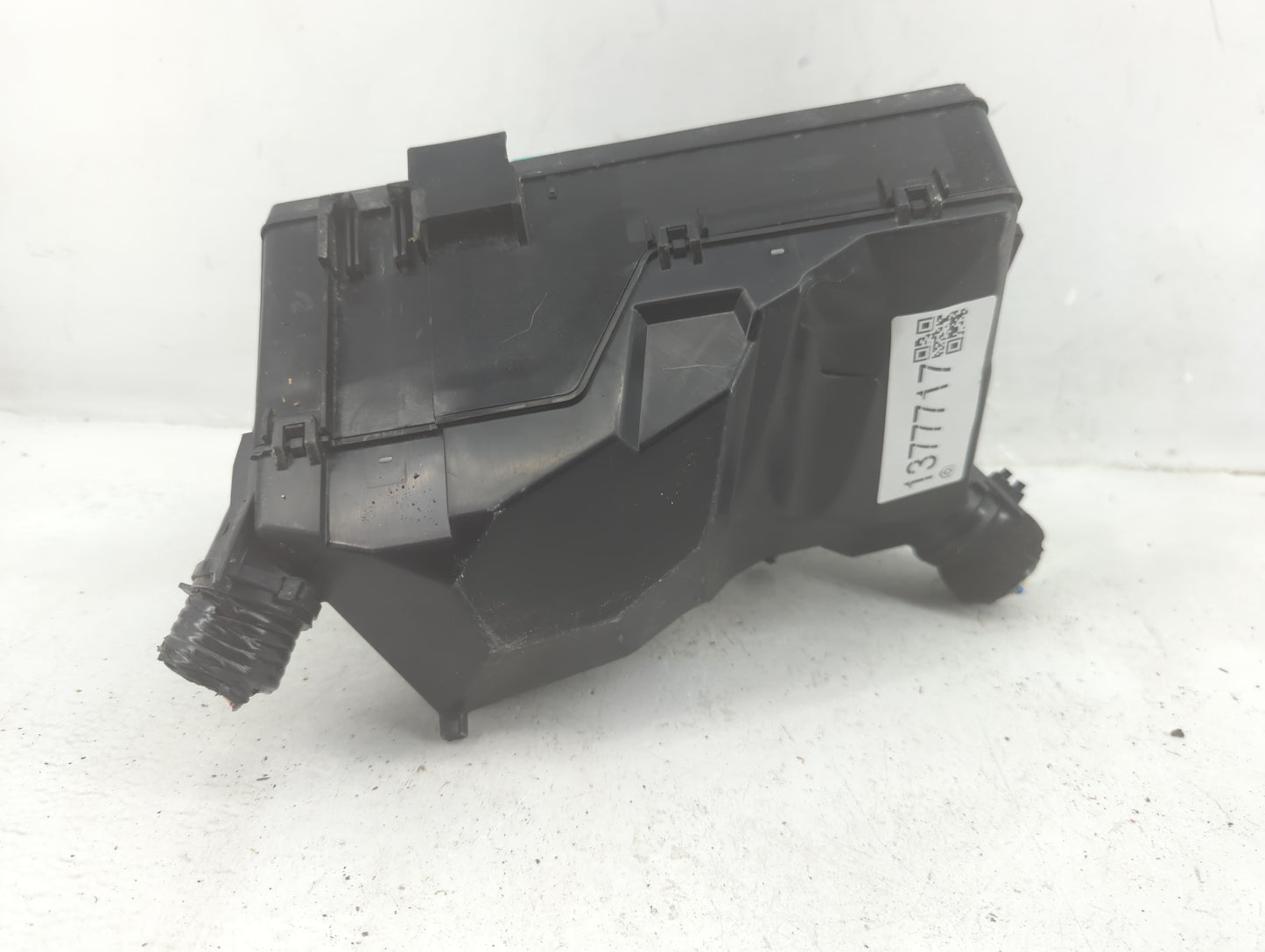 2025 Honda Accord Fusebox Fuse Box Panel Relay Module P/N:30A-A010 Fits OEM Used Auto Parts - Oemusedautoparts1.com