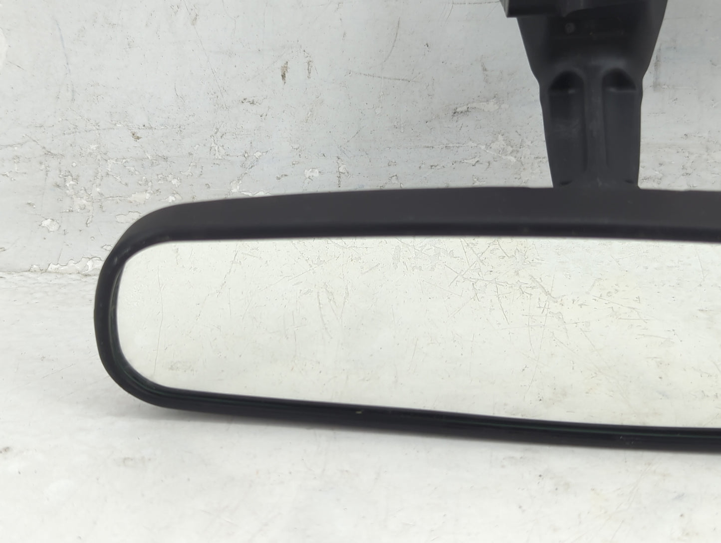 2025 Honda Accord Interior Rear View Mirror Replacement OEM P/N:E11025617 E11015617, E11045617 Fits OEM Used Auto Parts - Oe