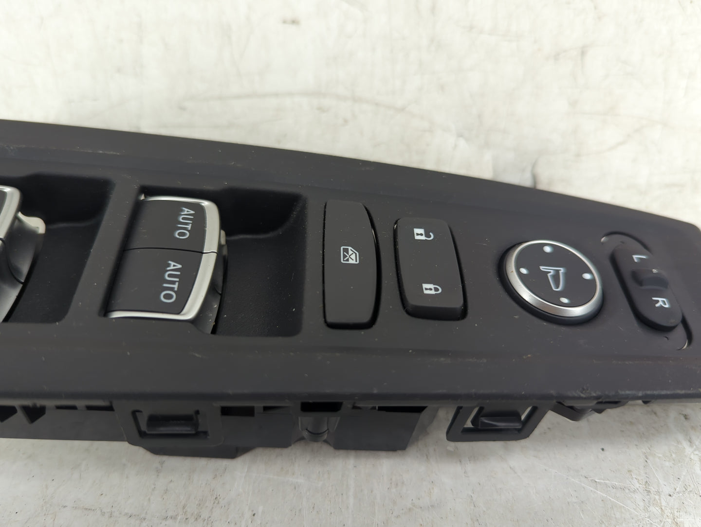 2025 Honda Accord Master Power Window Switch Replacement Driver Side Left P/N:M64590 T20 A211 Fits OEM Used Auto Parts - Oem
