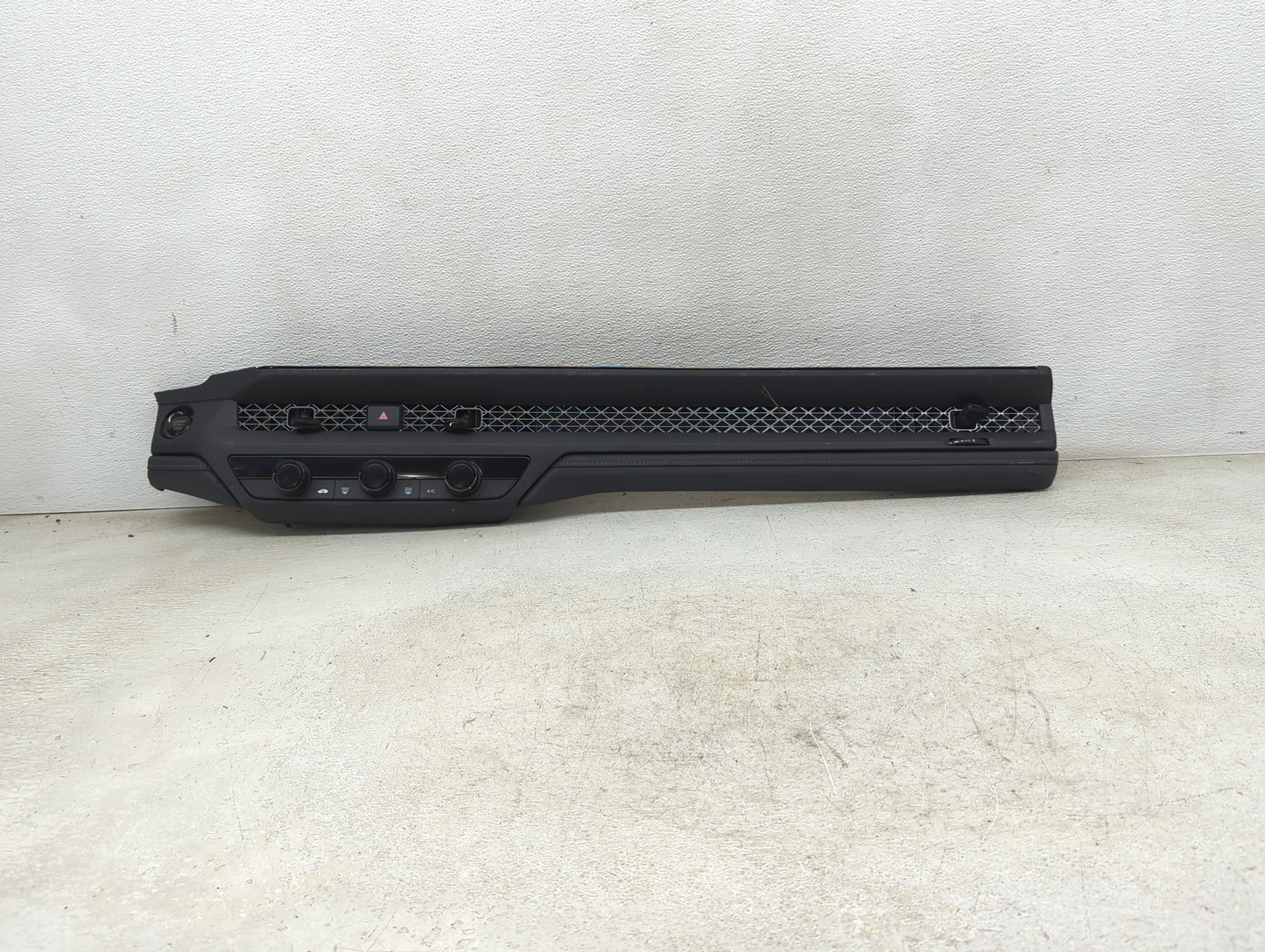 2025 Honda Accord Climate Control Module Temperature AC/Heater Replacement P/N:7961030AA110M1 Fits OEM Used Auto Parts - Oem