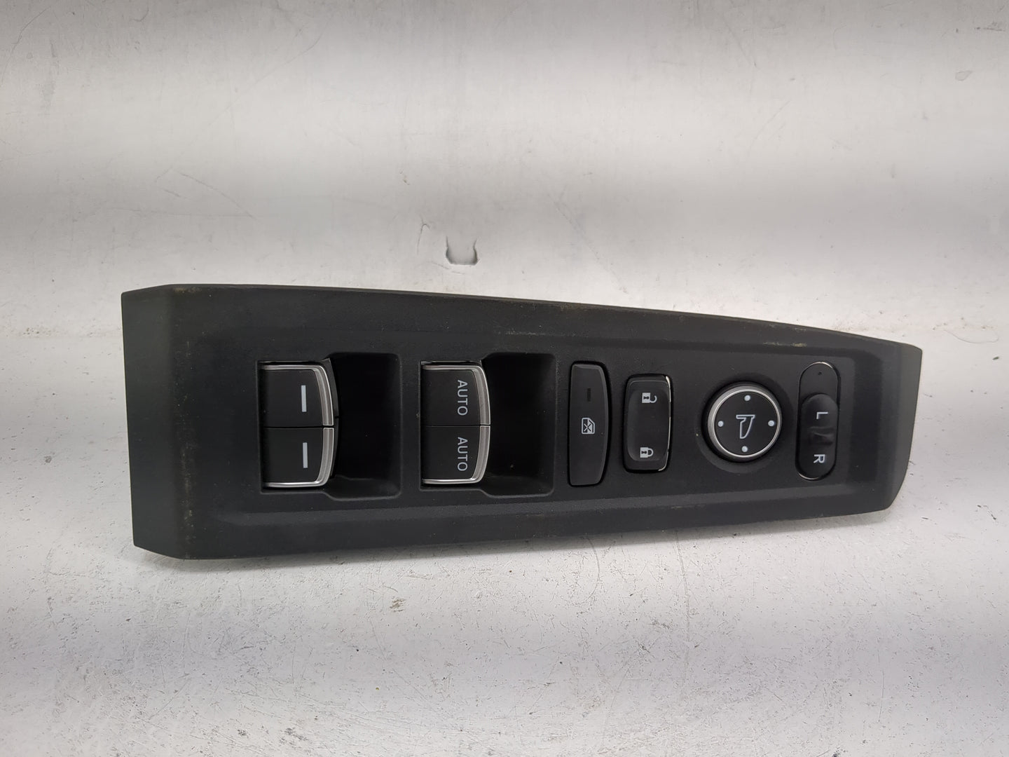 2025 Honda Accord Master Power Window Switch Replacement Driver Side Left P/N:T20 A211 1974T Fits OEM Used Auto Parts - Oemu