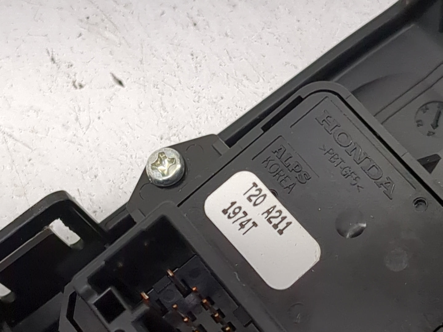 2025 Honda Accord Master Power Window Switch Replacement Driver Side Left P/N:T20 A211 1974T Fits OEM Used Auto Parts - Oemu