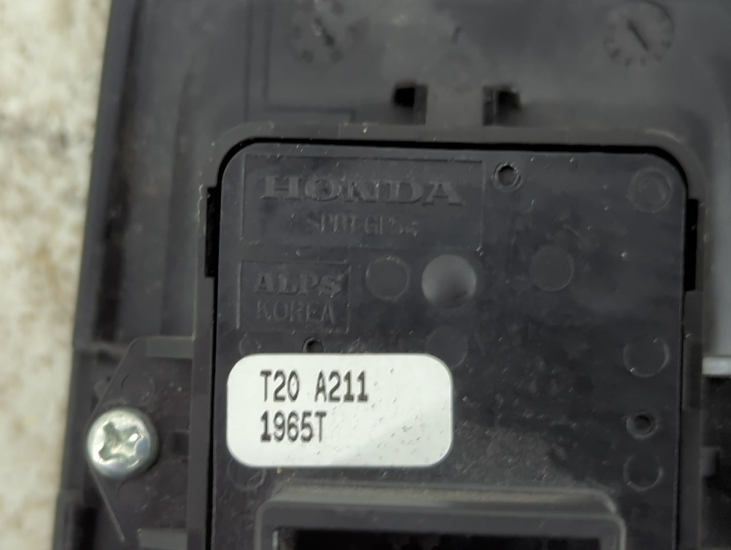 2025 Honda Accord Master Power Window Switch Replacement Driver Side Left P/N:T20 A211 Fits OEM Used Auto Parts - Oemusedaut