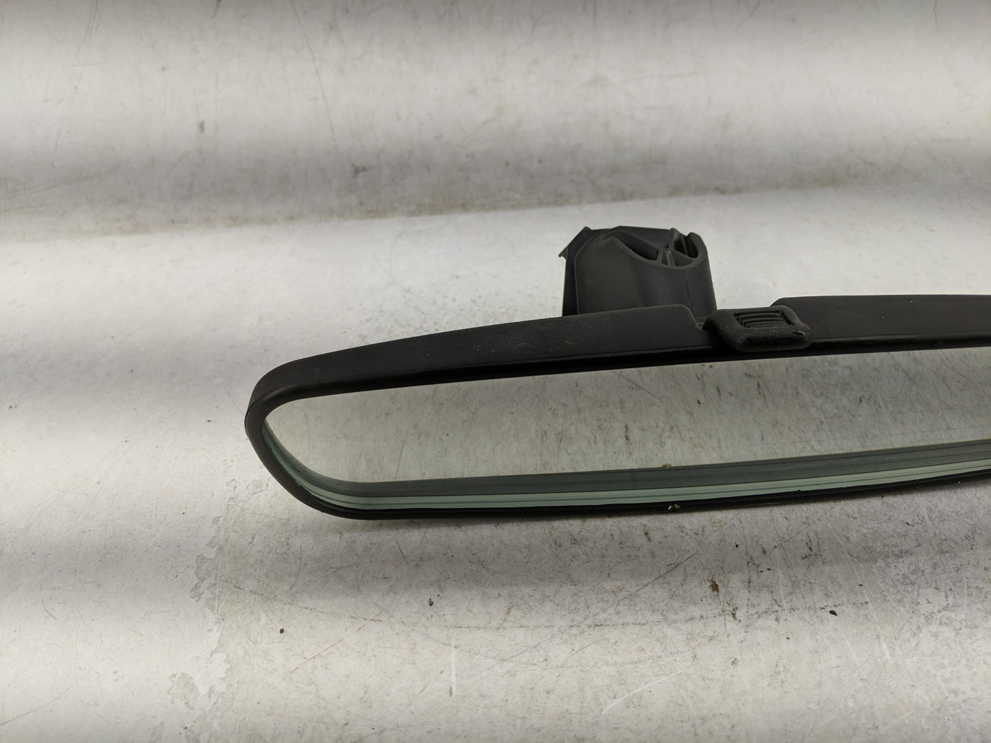 2022 Honda Civic Interior Rear View Mirror Replacement OEM P/N:E11025617 E11015617, E11045617 Fits OEM Used Auto Parts - Oem