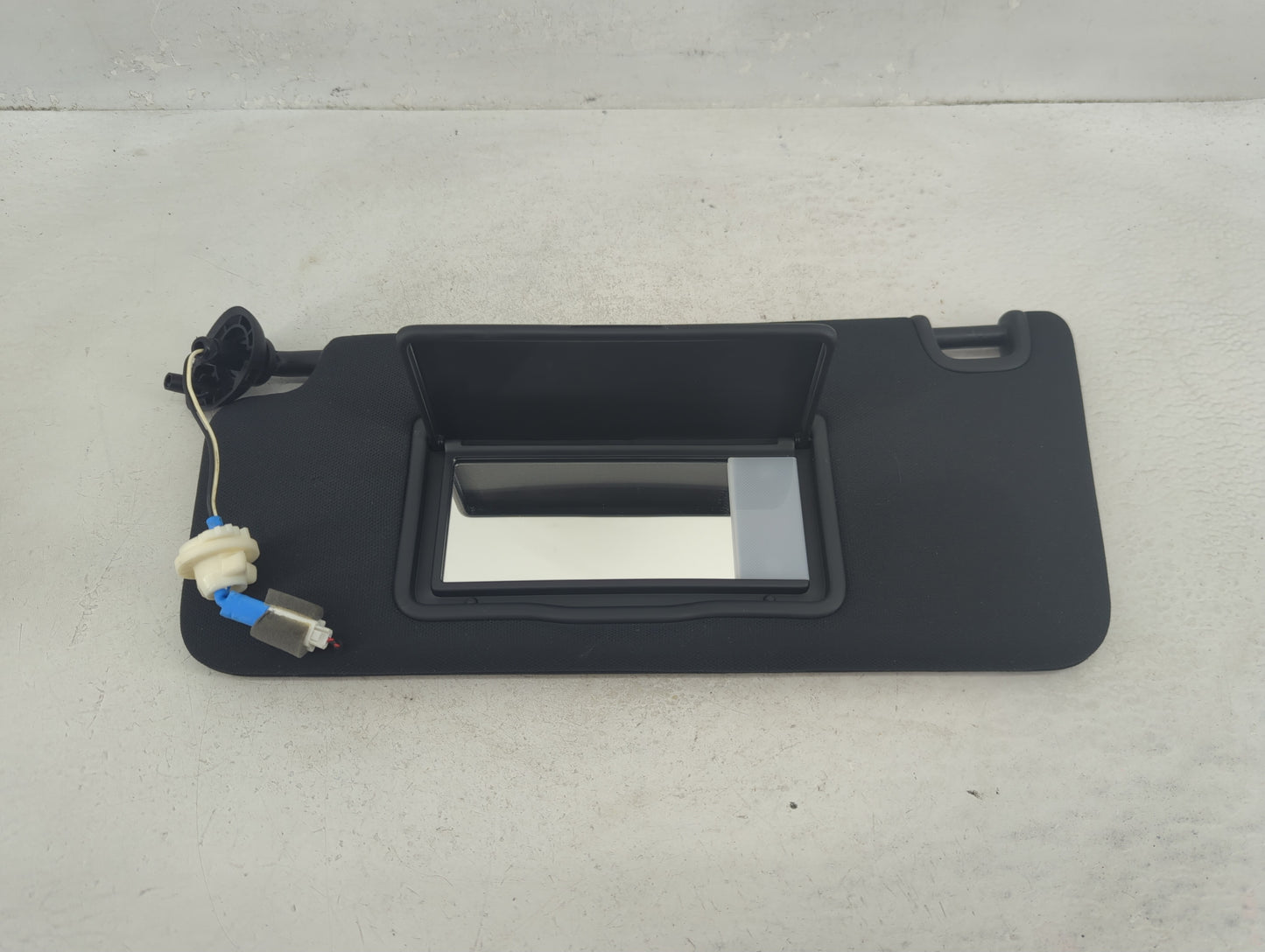 2022 Honda Civic Sun Visor Shade Replacement Driver Left Mirror Fits OEM Used Auto Parts - Oemusedautoparts1.com