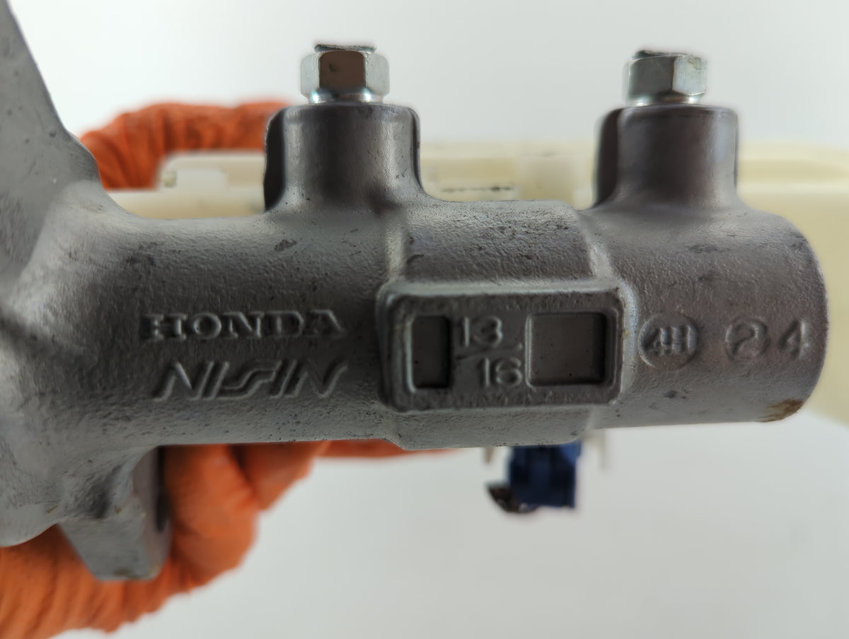 2025 Honda Civic Brake Master Cylinder 1498450 - Oemusedautoparts1.com