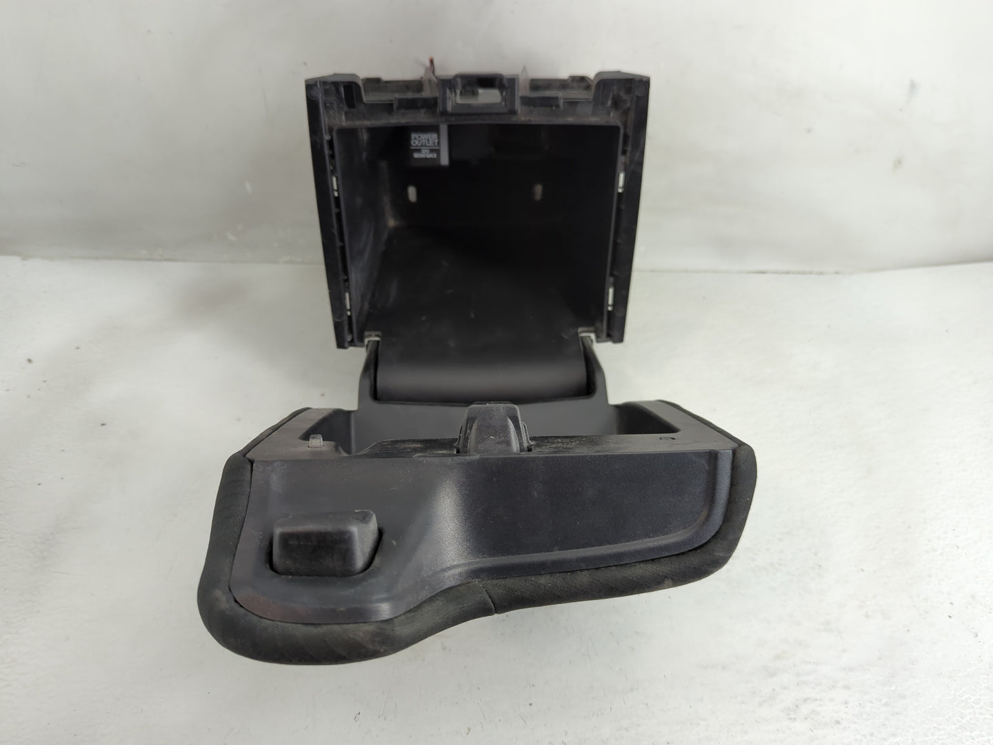 2025 Honda Cr-V Center Console Armrest Cover Lid Fits OEM Used Auto Parts - Oemusedautoparts1.com