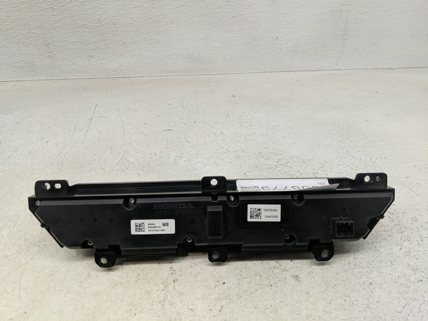2025 Honda Cr-V Climate Control Module Temperature AC/Heater Replacement P/N:79610-T22-A313-M1 Fits OEM Used Auto Parts - Oe