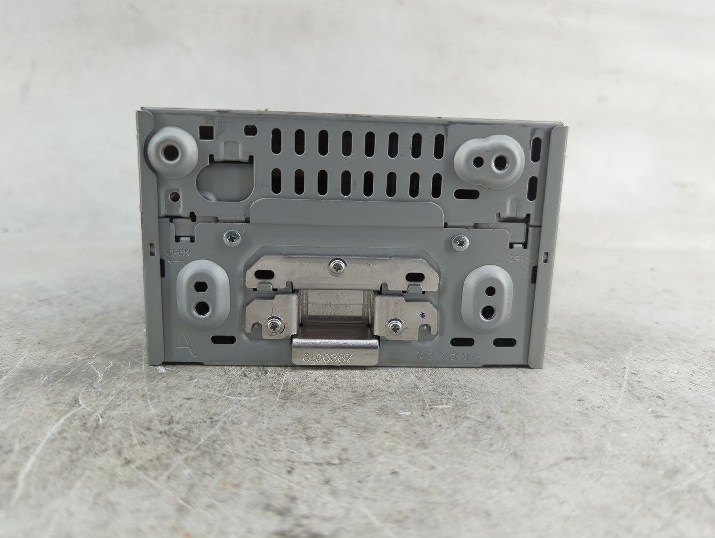 2025 Honda Cr-V Radio AM FM Cd Player Receiver Replacement P/N:8A500-3A0-A12 CL-MH2CN6TX, AC-J932AH2001 Fits OEM Used Auto P