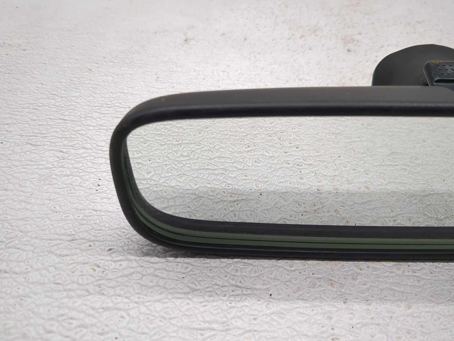 2025 Honda Hr-V Interior Rear View Mirror Replacement OEM P/N:A047171 Fits OEM Used Auto Parts - Oemusedautoparts1.com