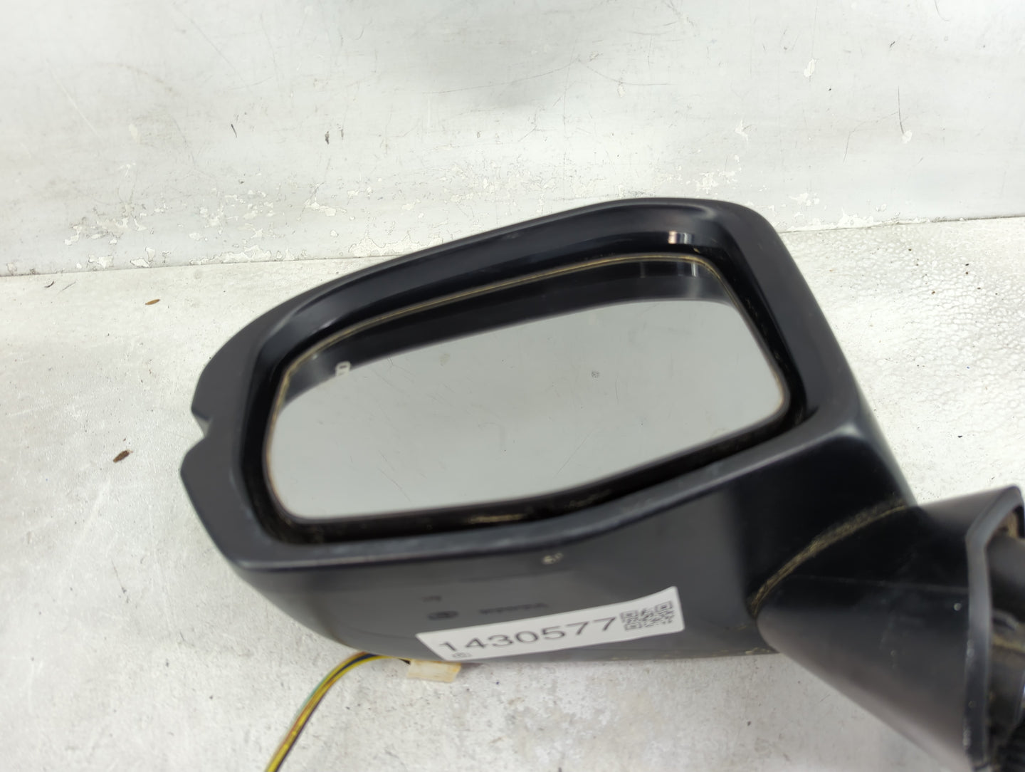 2025 Honda Hr-V Driver Side View Mirror - Left Door Mirror OEM Used - Oemusedautoparts1.com