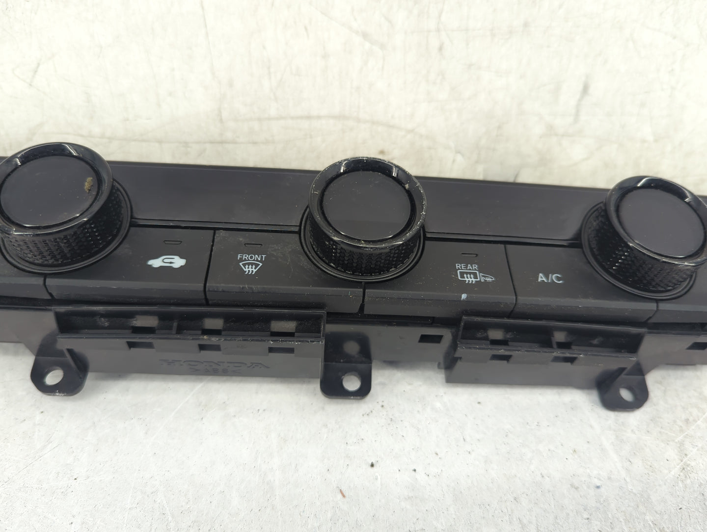 2025 Honda Hr-V Climate Control Module Temperature AC/Heater Replacement P/N:796103W0A111M1 Fits OEM Used Auto Parts - Oemus